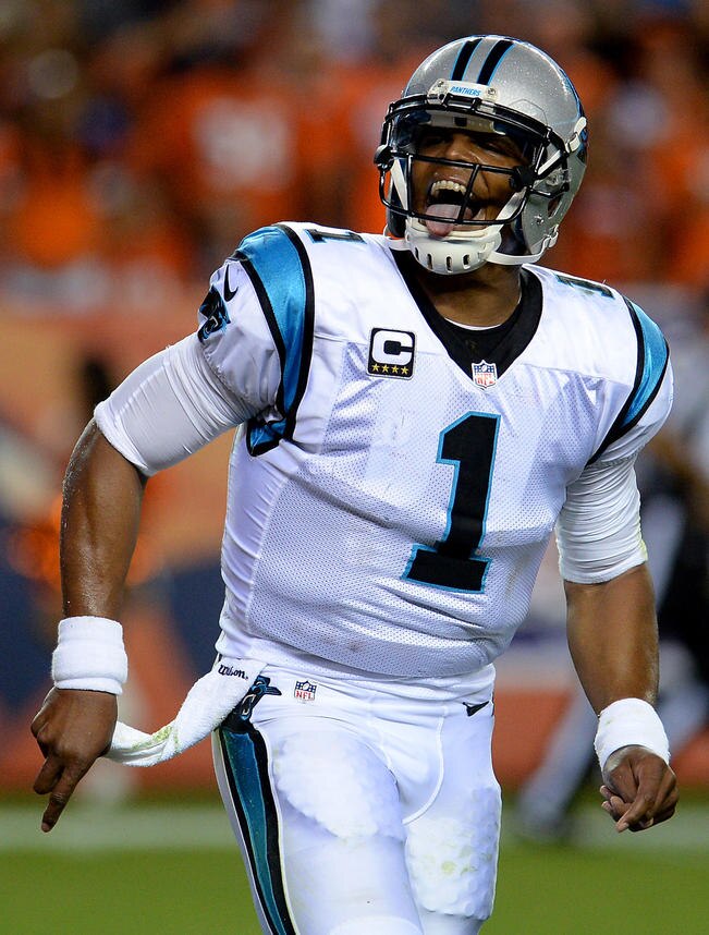 Cam Newton está apto para jugar contra 49ers