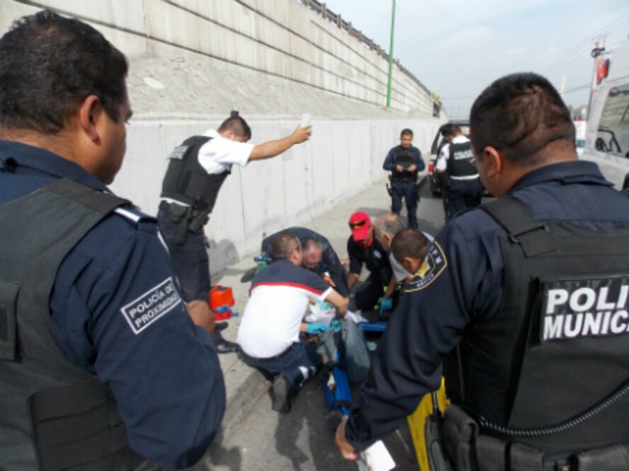 Motociclista seriamente lesionado