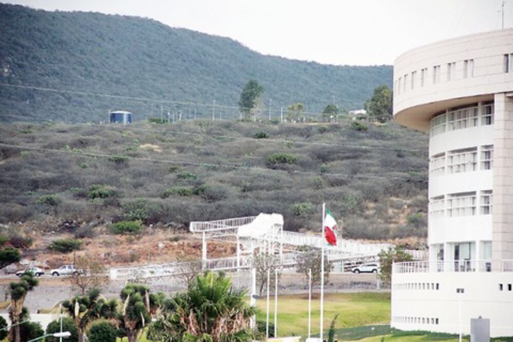 Ponen en venta predios sin uso