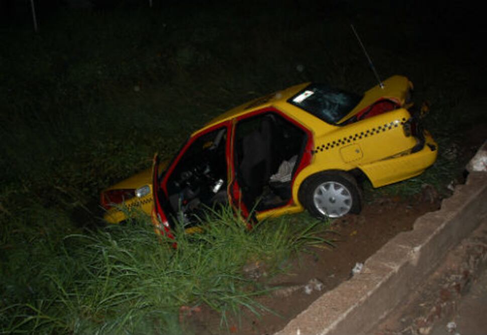 Chocan tres en 5 de febrero