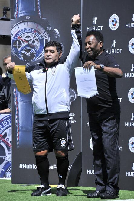 Pelé y Diego ven chiquito a Messi