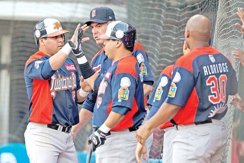 Sultanes y Tigres se adelantan en LMB