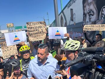 Secretario de Gobierno pedalea entre reclamos por "ciclovía" del Paseo 5 de Febrero