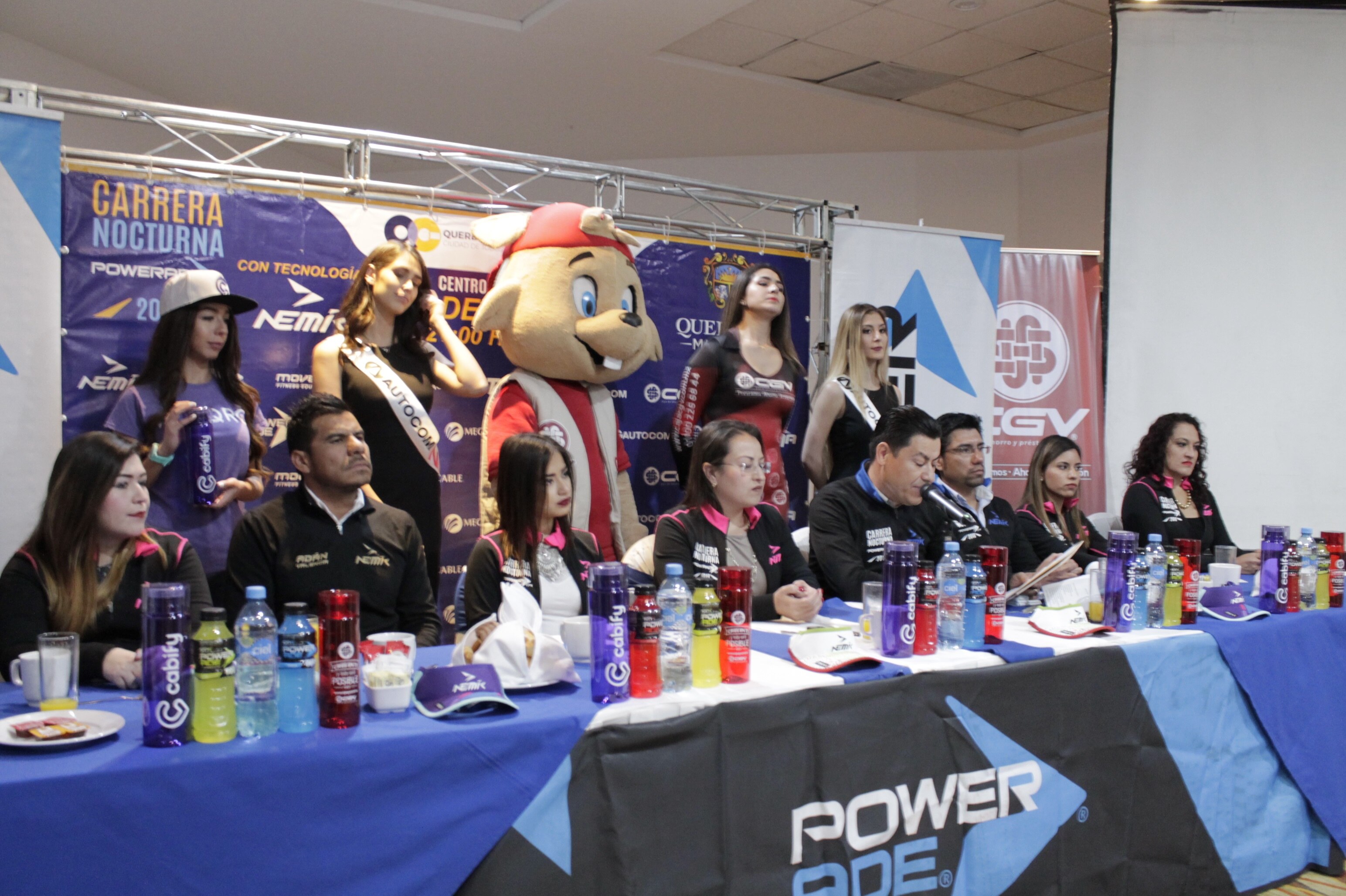 Alistan últimos detalles de la carrera nocturna