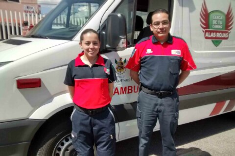 Brindan ayuda vial y apoyan en partos