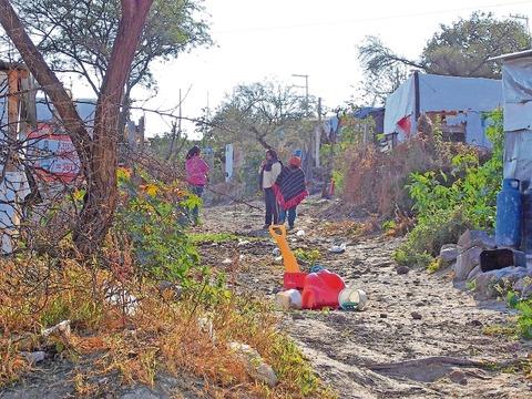 Donarían terreno para reubicar habitantes