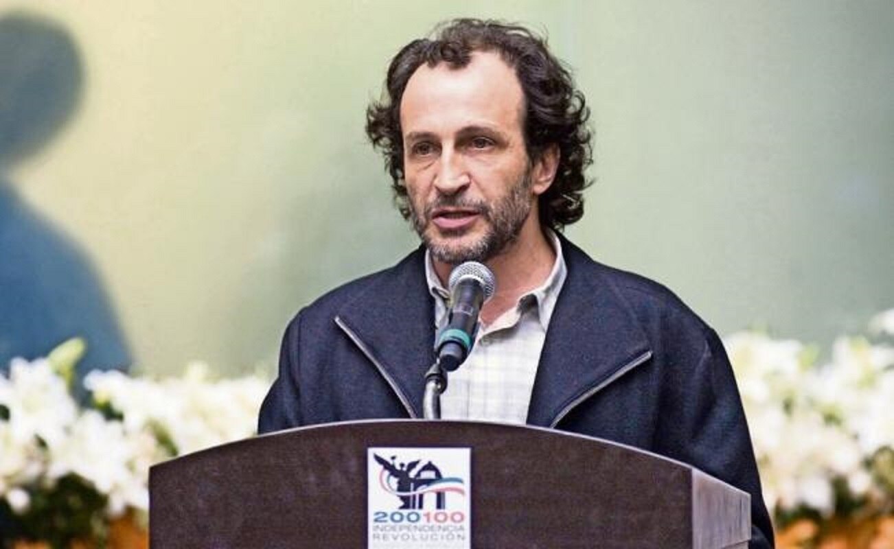 Fortalecido, el Ariel llega a la tercera edad