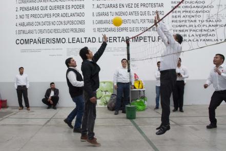  Trabajar felices, el objetivo es ser más productivos