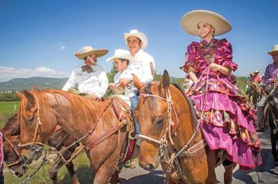 La Llave: realizan tradicional cabalgata