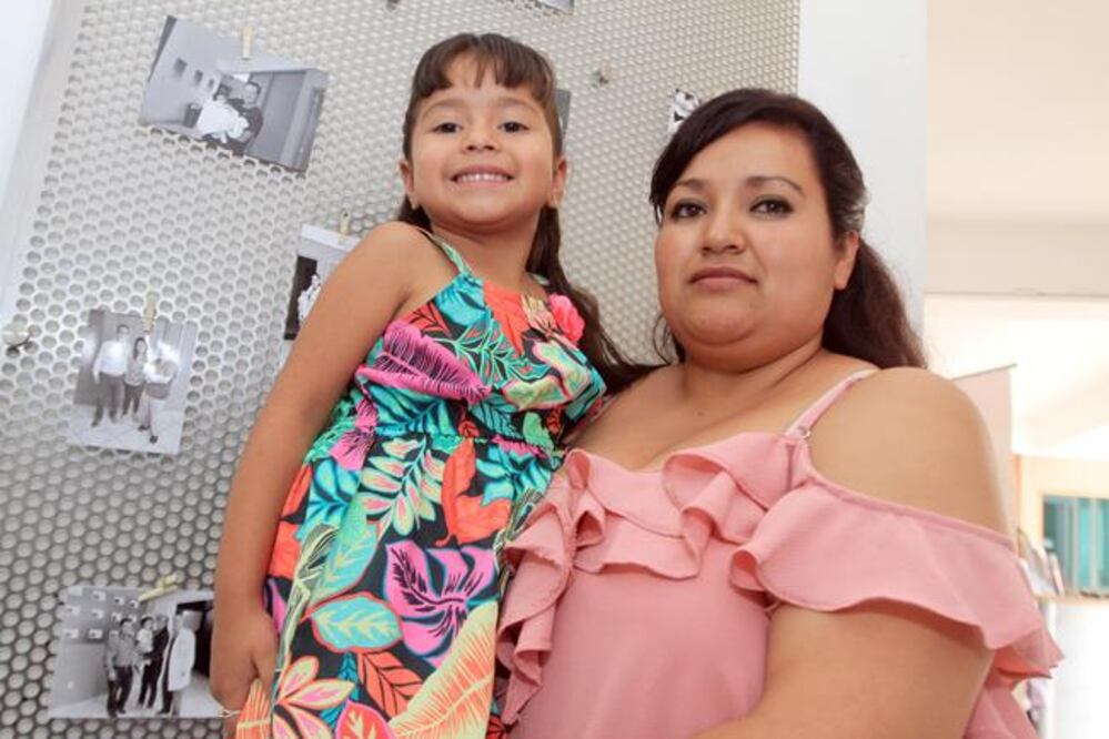 En 2011 Ferring Pharmaceuticals y clínicas de reproducción asistida lanzaron BB en Casa, el cual apoya a parejas de escasos recursos con problemas de reproducción (CÉSAR GÓMEZ)