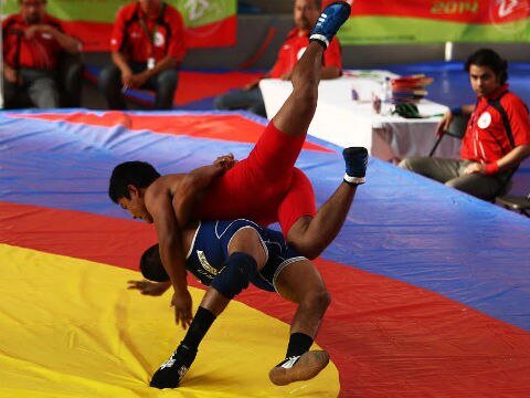 Luchadores queretanos sacan la casta