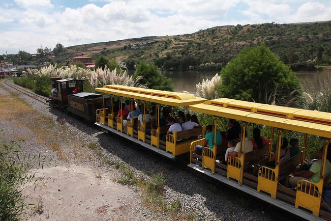Pocos locales visitan Parque Bicentenario