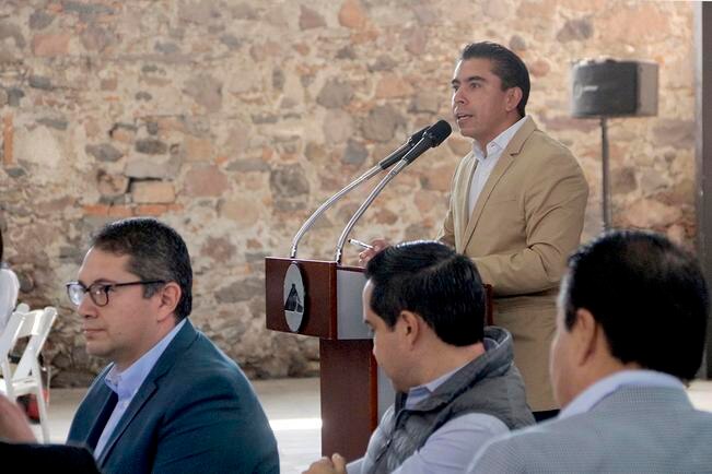 Ya está listo el terreno que se donará a la UAQ, afirma Roberto Sosa