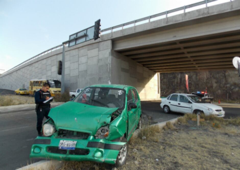 Múltiples accidentes durante primeras horas del domingo