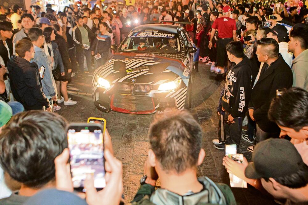 Rugen motores de la carrera panamericana