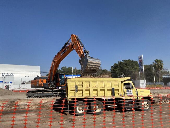 Obras de 5 de Febrero también afectan a tianguistas