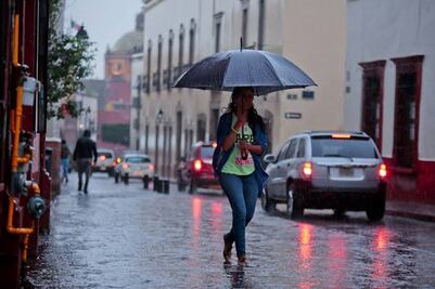 Vienen días de chubascos y lluvias para Querétaro 