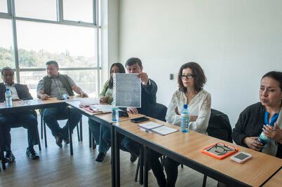 Ven intereses externos