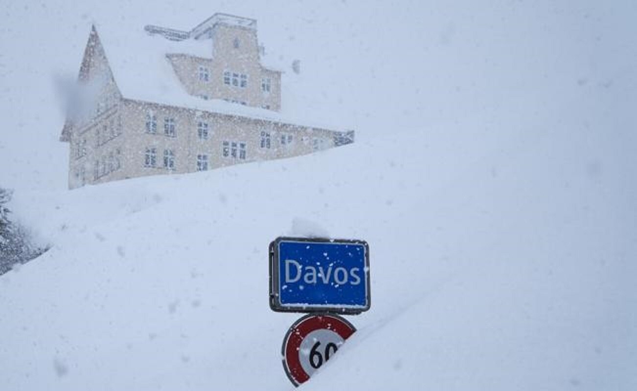 Nieve amenaza foro de Davos