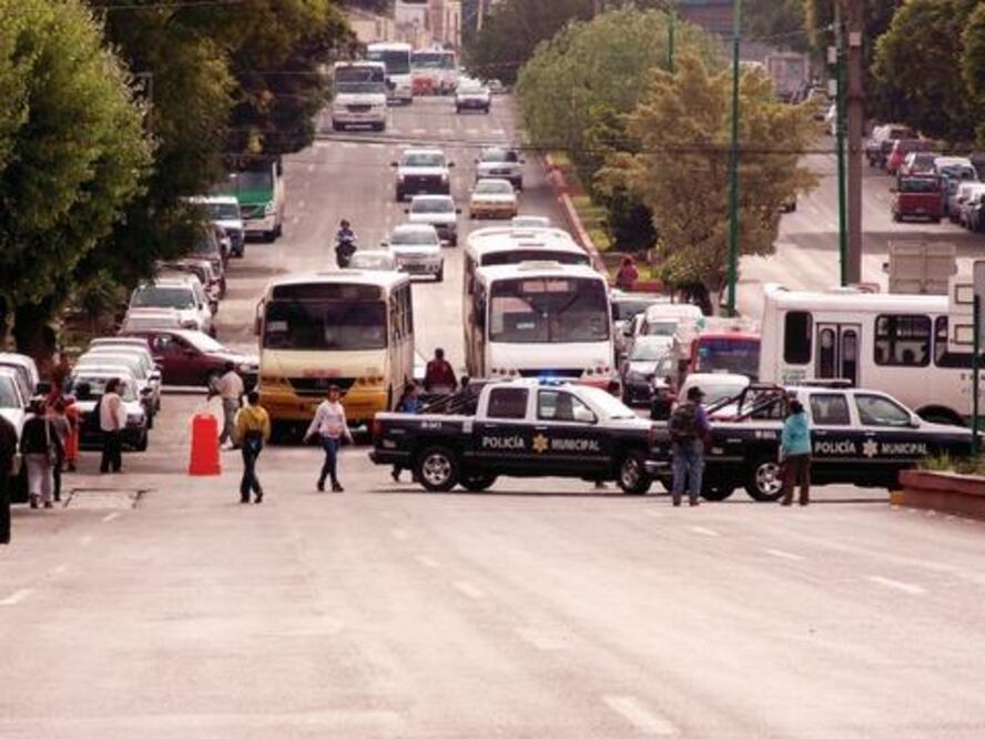 Anuncian cierres parciales de calles