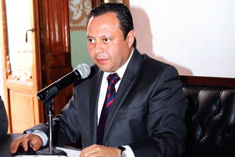 Proponen revisar Escuelas para Padres