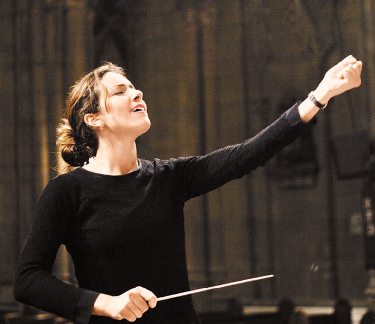 La directora Alondra de la Parra solamente tendrá dos presentaciones en México, una de ellas en Querétaro. (FOTOS: ARCHIVO. EL UNIVERSAL)