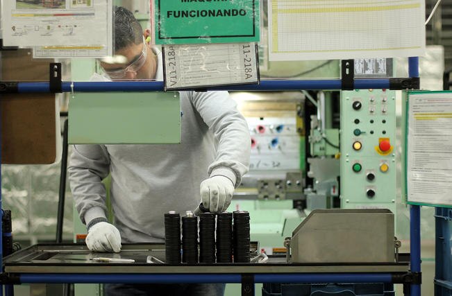 Crearán centro de innovación aeroespacial