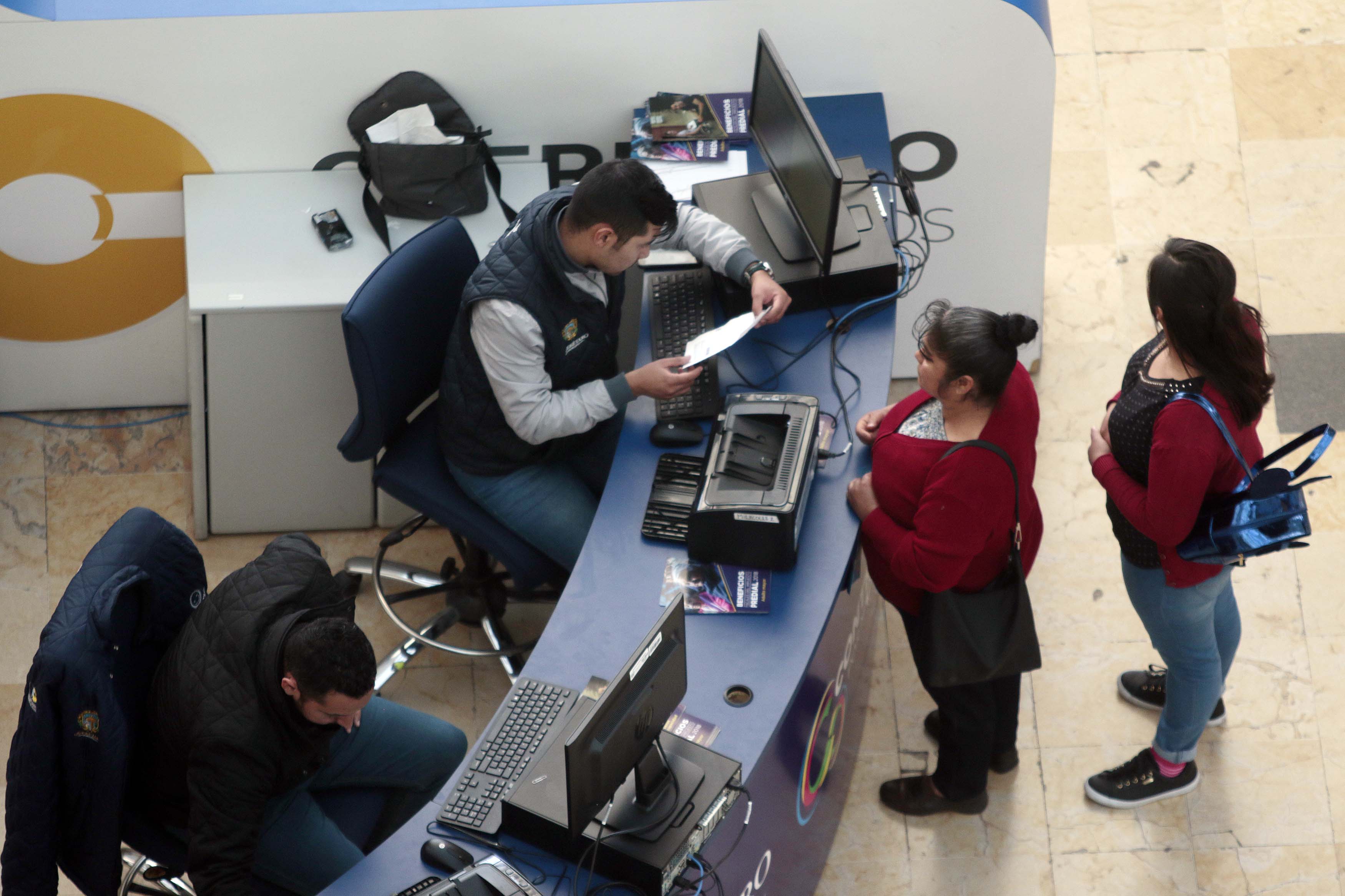 Casi 25 mil negocios renovaron su licencia