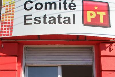 Insiste PT en mantener su registro 