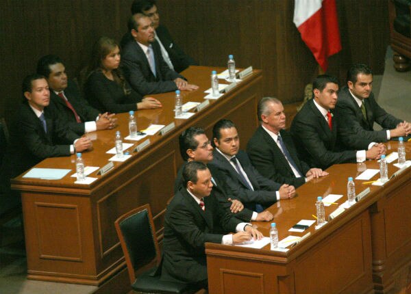 Aprueban egresos de gobierno