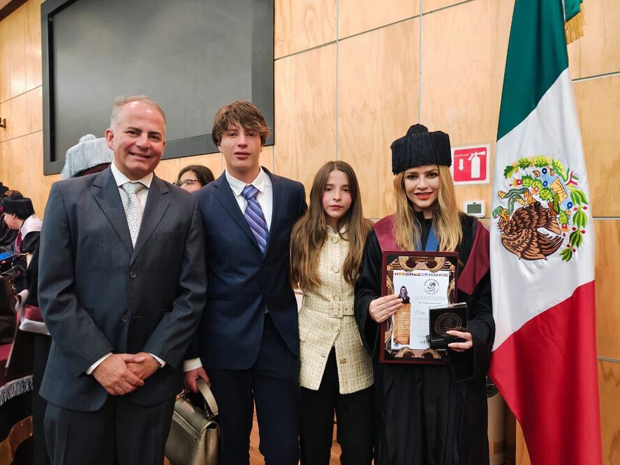 Bajo Reserva 07 de diciembre