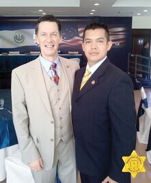  Capacitan agencias de EU a policía municipal