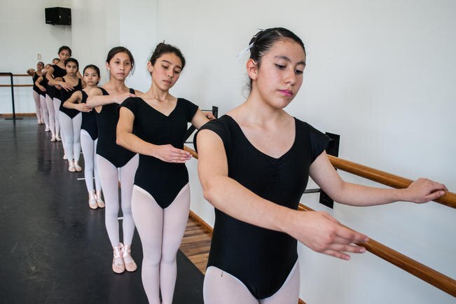 Se eliminaron 12 clases de las 95 que se ofrecían en los talleres con el fin garantizar la limpieza de los salones. (ARCHIVO. EL UNIVERSAL)