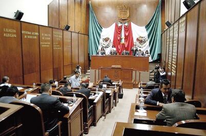 Urge crear Comisión de Mejora Regulatoria 