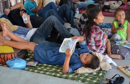 Acusan que niños migrantes son drogados a la fuerza en centros de detención de EU