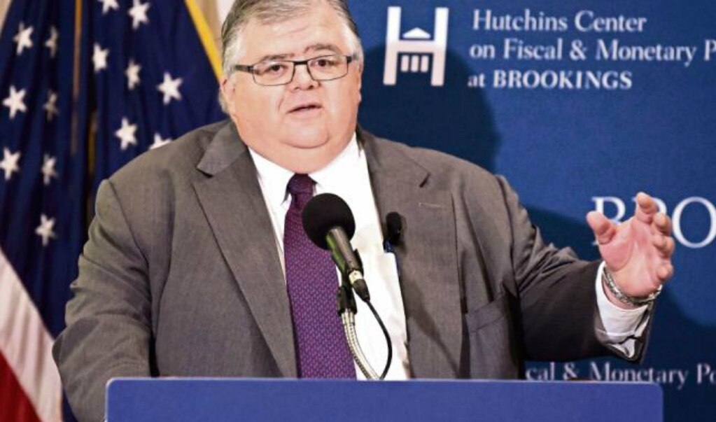 Carstens llama a vigilar los impactos del tipo de cambio