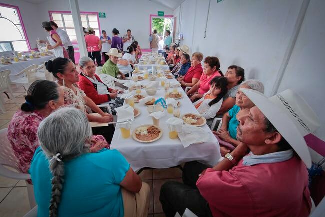 Abren 4 comedores comunitarios más