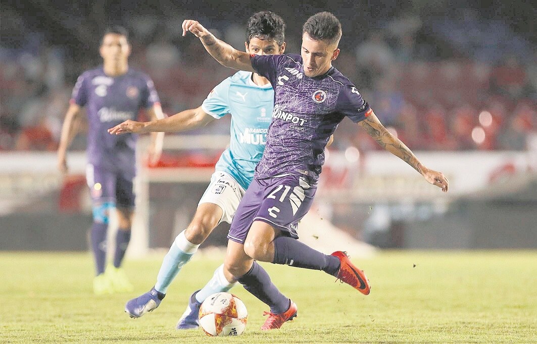 Gallos amanece en noveno de la tabla