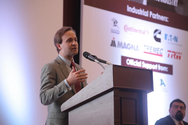 Querétaro busca negocios con Michigan