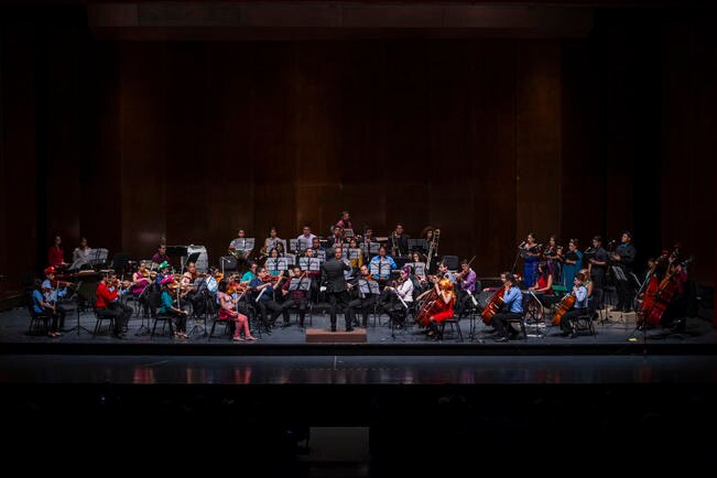 Debuta la FilaPop sin sorpresas