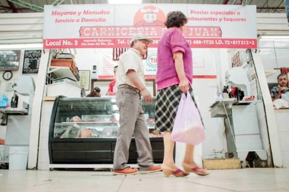 Regulan locales en mercados de SJR