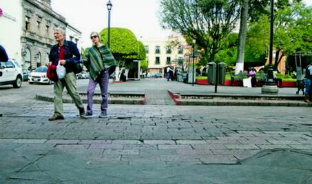 Suspenderán agua mañana en estas colonias del centro