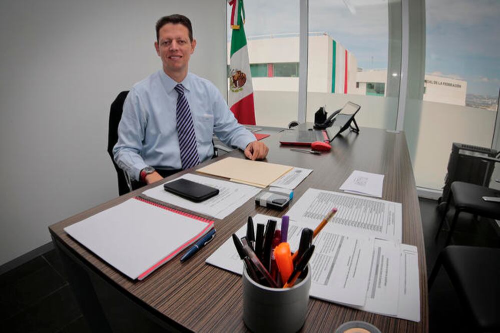 Sostiene que el PRI debe trabajar día con día por la unidad de cara al proceso electoral 2018, en el que buscarán convencer a la ciudadanía de su proyecto (VÍCTOR PICHARDO. EL UNIVERSAL)