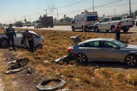 Reportan carambola en la carretera 57