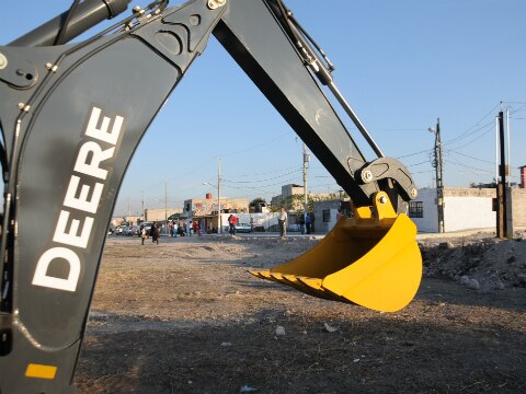 Repunta venta de máquinas para obras