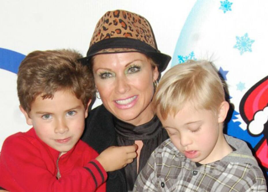 Estable la condición de los hijos de Leticia Calderón