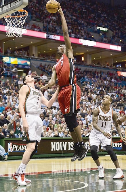 El Heat saca la escoba ante  Milwaukee