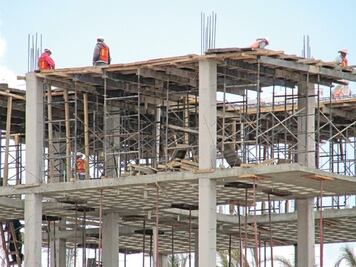 Página web anuncia departamentos