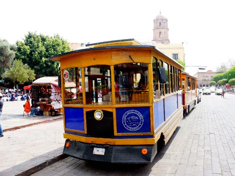 La historia viaja en tranvía