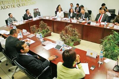 PRI denuncia ante IEEQ